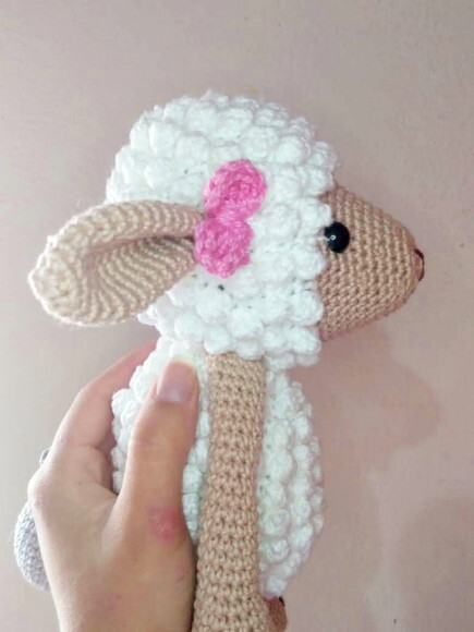 Ovelha de Crochê Amigurumi