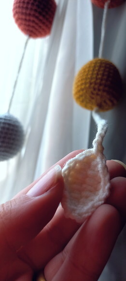 Varal de Bolinhas em Croche para Decoração