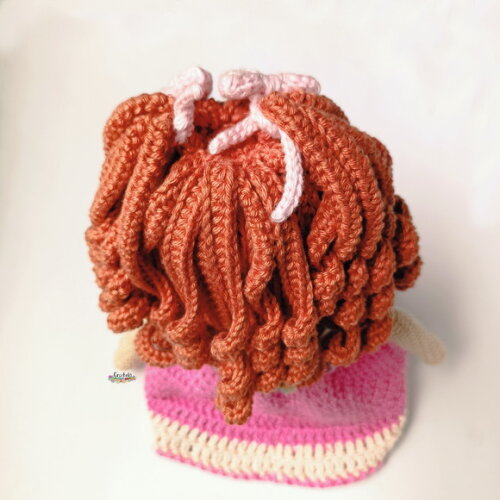 Boneca de Crochê Amigurumi com Vestido Menina