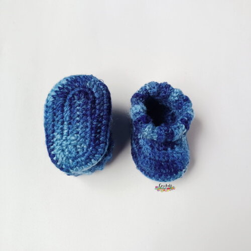 Conjunto de Croche Inverno Touca e Sapatinho para Bebê