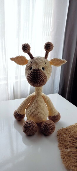 Girafa de Crochê Amigurumi para Decoração Coleção Safári