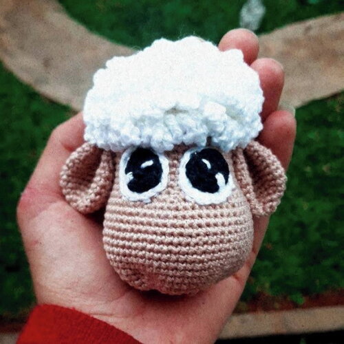 Ovelha Amigurumi Crochê