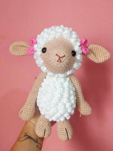 Ovelha de Crochê Amigurumi