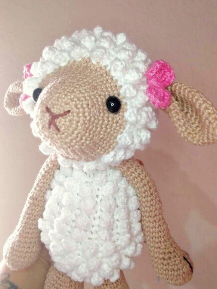 Ovelha de Crochê Amigurumi