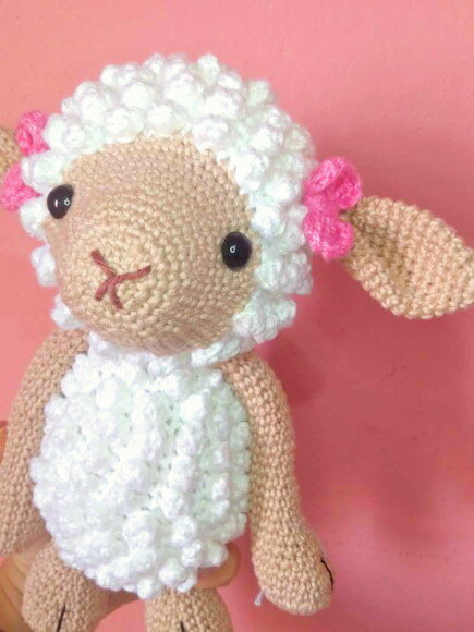Ovelha de Crochê Amigurumi