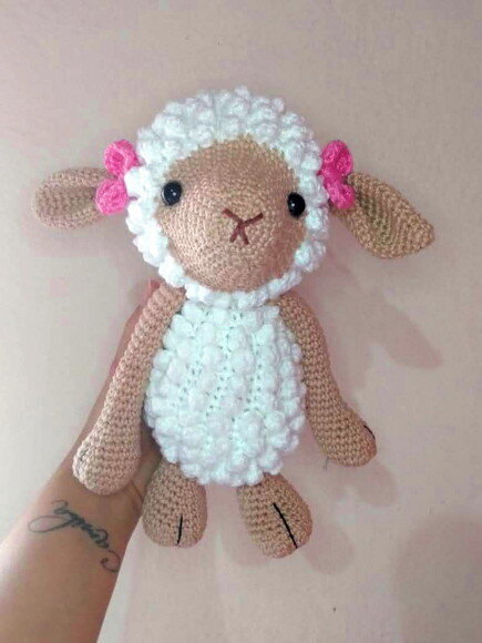 Ovelha de Crochê Amigurumi