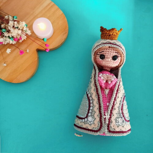 Santinha Nossa Senhora Personalizada de Crochê Amigurumi