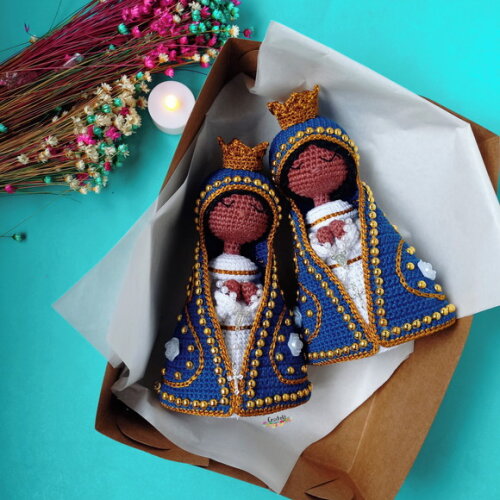 Santinha Nossa Senhora Personalizada de Crochê Amigurumi