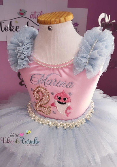 Fantasia baby Shark Tamanho 1 ou 2 Anos