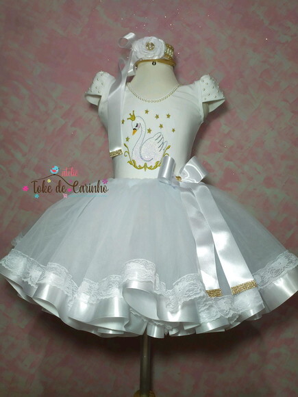 Fantasia bailarina Cisne Branco. Tamanho 4 ou 6