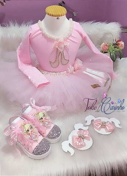 Fantasia Bailarina + Tênis. Tamanho 1 ou 2 Anos.