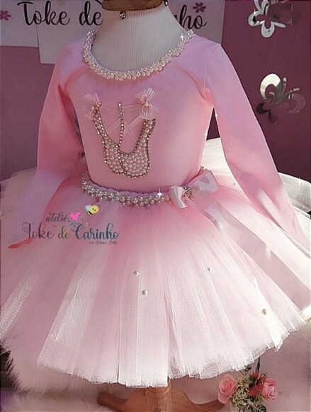 Fantasia Bailarina. Tamanho 4 ou 6 Anos.