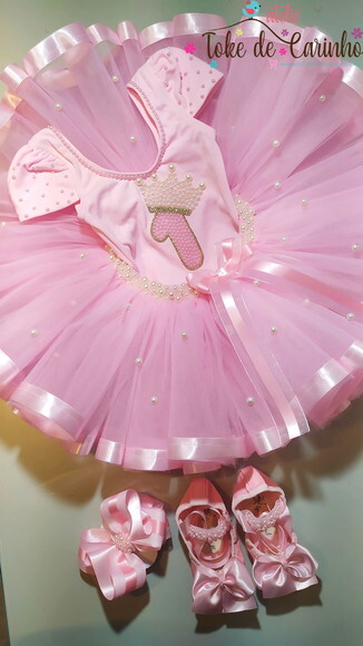 Fantasia Infantil princesa Completa. Tamanho 4 ou 6 Anos.