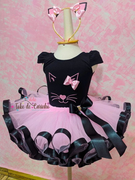 Fantasia Infantil Tema gatinha. Tamanho 12 ou 14.