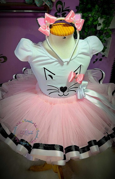 Fantasia Infantil Tema gatinha. Tamanho 3 até 6 Anos.