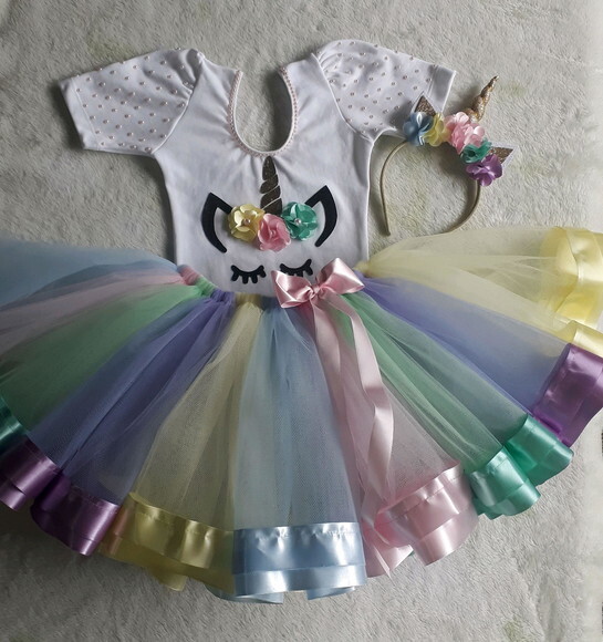 Fantasia Luxo Unicórnio Tamanho 4 ou 6 anos.