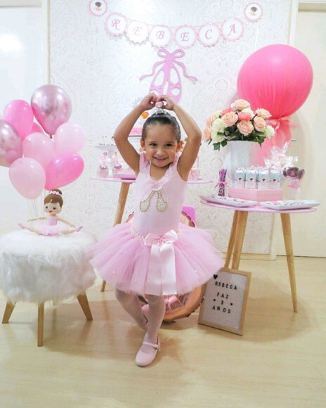 Fantasia Tema bailarina. Tamanho 1 até 3 Anos
