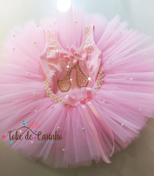 Fantasia Tema bailarina. Tamanho 4 ou 6 Anos