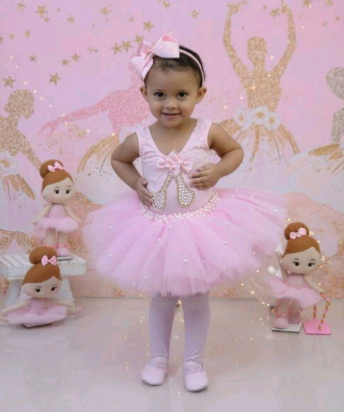 Fantasia Tema bailarina. Tamanho 4 ou 6 Anos