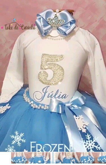 Fantasia Tema frozen. Tamanho 4 ou 6 Anos.