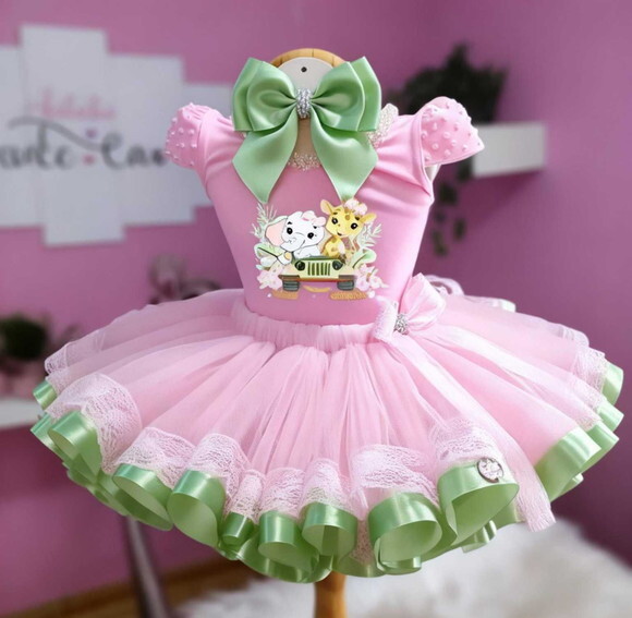Fantasia Tema safari Rosa. Tamanho 1 até 3 Anos.