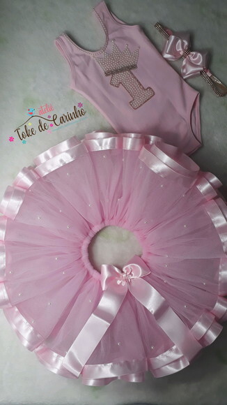Fantasia tutu Princesa. TAMANHO 1 A 4 ANOS