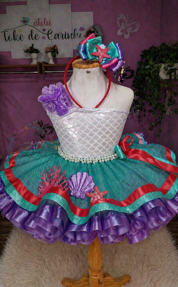 Fantasia Tutu Sereia Luxo . Tamanho 3 até 6 Anos.