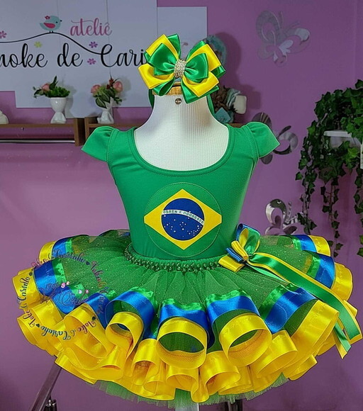 Figurino/fantasia Tema brasil. Tamanho 3 até 6 Anos.