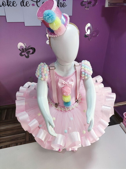Look Completo Tema circo. Tamanho 4 ou 6 Anos.