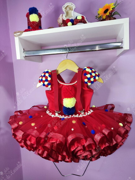 Look Completo Tema circo. Tamanho 4 ou 6 Anos.