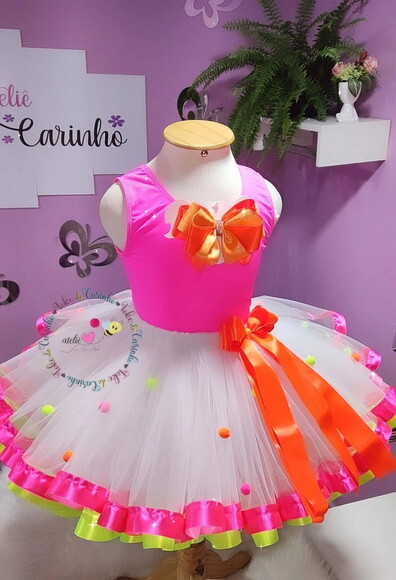Look de Festa neon. Tamanho 8 ou 10 Anos.