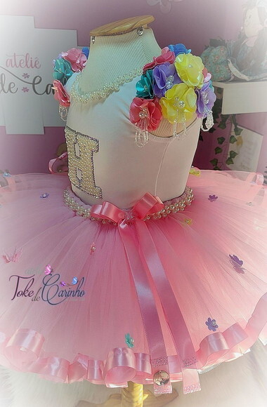 Look de Festa. Tamanho 4 ou 6 Anos.