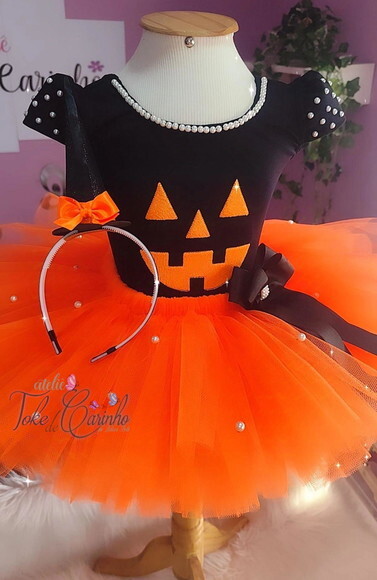 Look Heloween .tamanho 8 ou 10 Anos.