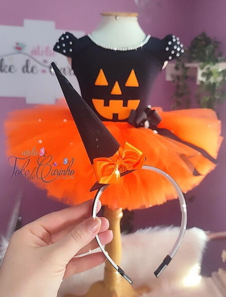 Look Heloween .tamanho 8 ou 10 Anos.