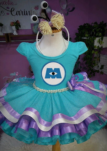 Look Tema monstros S.a. Tamanho 3 até 6 Anos.
