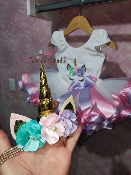 Look Tema unicornio.tamanho 4 ou 6.