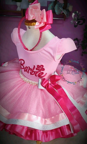 Look/fantasia Tema barbie Luxo. Tamanho 3 até 6.