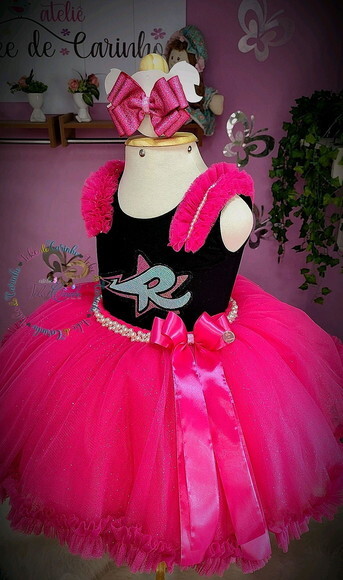 Look/fantasia Tema emilly Vick. Tamanho 3 até 6 Anos.