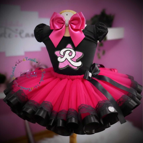 Look/fantasia Tema emilly Vick. Tamanho 3 até 6 Anos.