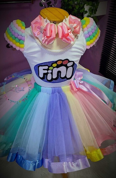 Look/fantasia Tema fini. Tamanho 7 até 10 Anos.