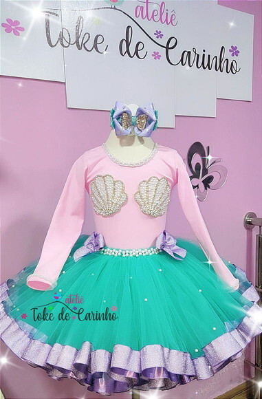 Look/fantasia Tema sereia Luxo . Tamanho 3 até 6 Anos.