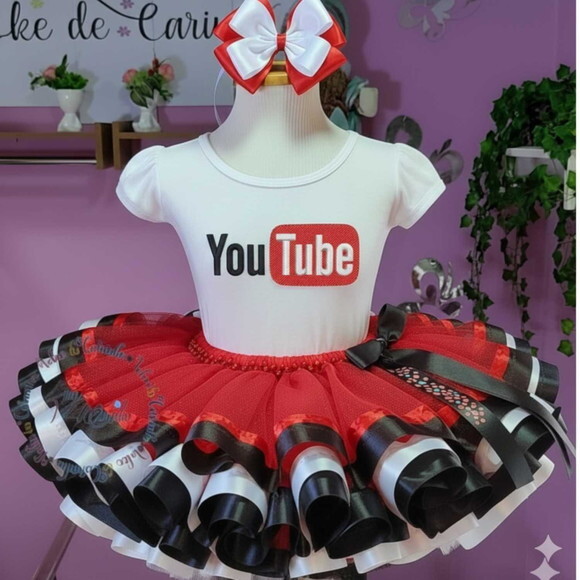 Look/fantasia Tema youtube. Tamanho 7 a 10 Anos.