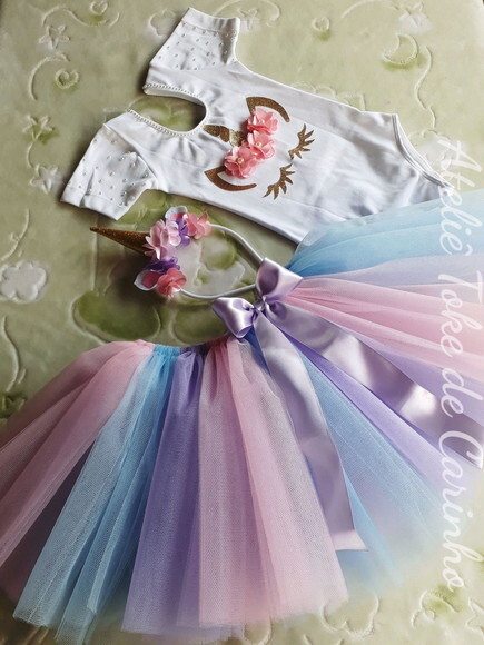 Roupa de Festa Tema unicórnio. Tamanho 1 ou 2 Anos.