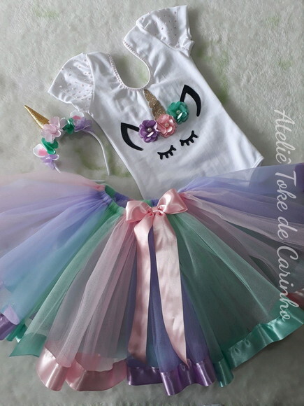 Roupa de Festa Tema unicórnio. Tamanho 4 ou 6 Anos.