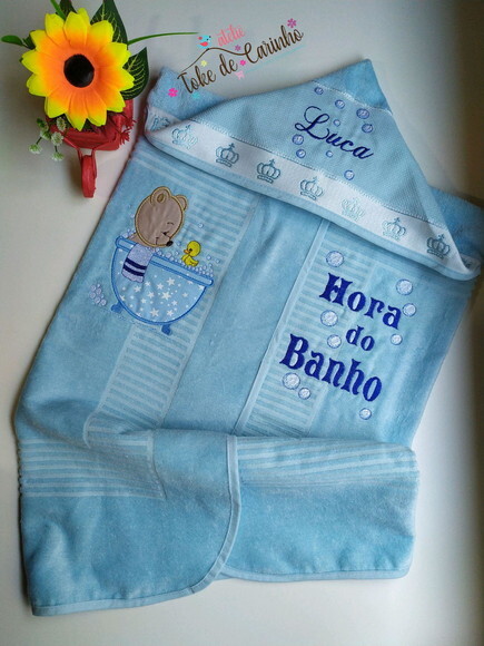 Toalha de banho bebê Bordada