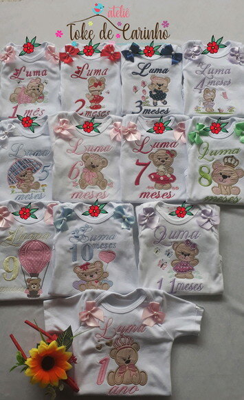 Body Mesversário Bordado Personalizado.
