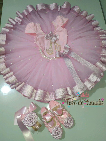 Fantasia "bailarina Luxo" Completa. Tamanho 4 ou 6 Anos.