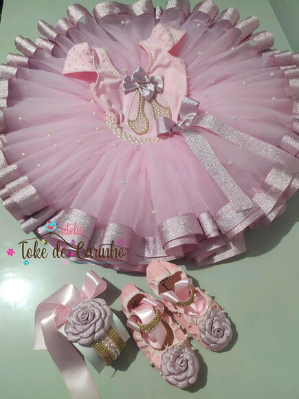 Fantasia bailarina Luxo Completa. Tamanho 4 ou 6 Anos.