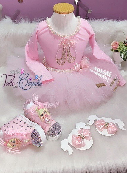 Fantasia Bailarina + Tênis. Tamanho 1 ou 2 Anos.