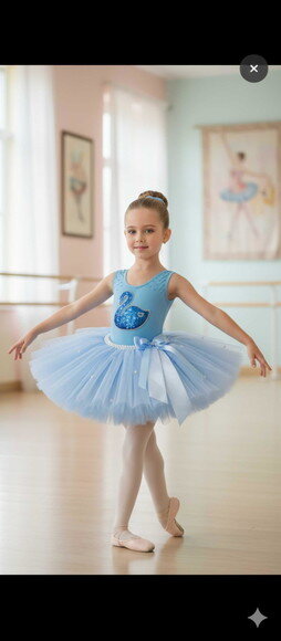 Fantasia Infantil Ballet Tema " Cisne". Tamanho 4 ou 6. .